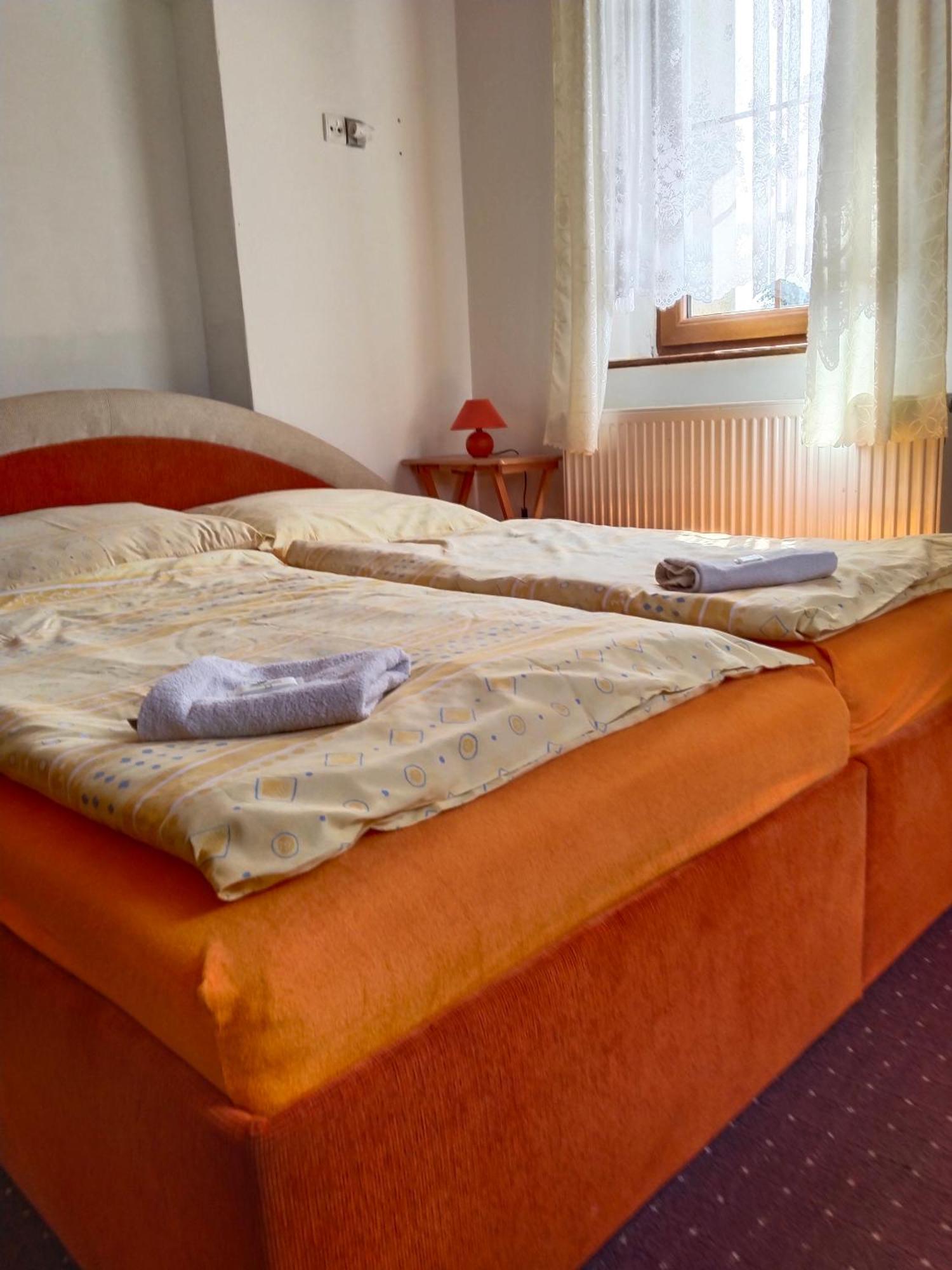 Boží DarPenzion Spicak公寓 外观 照片